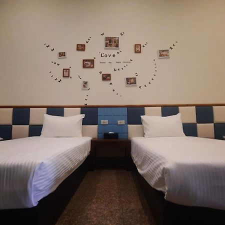 Sun Moon Lake Jinlongshan Bnb Yuchi Extérieur photo