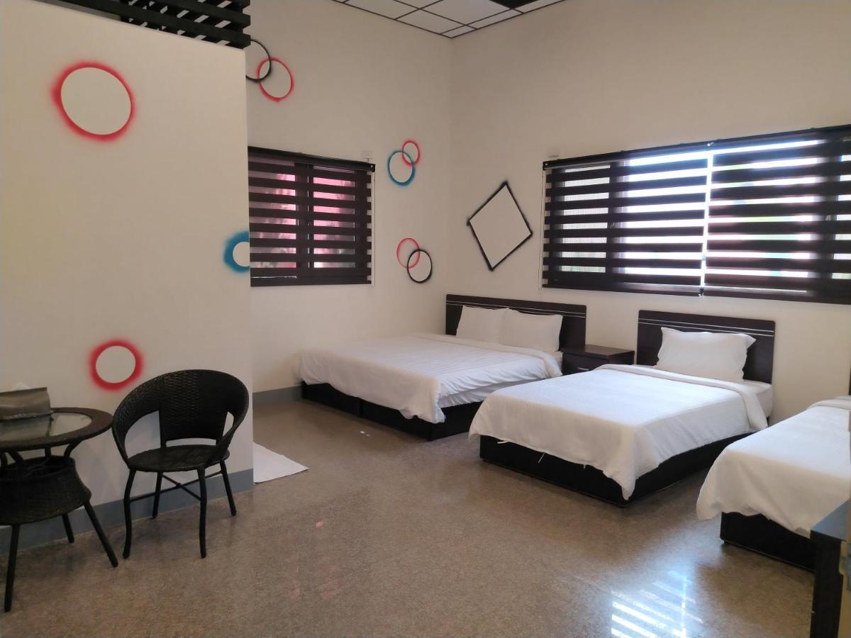 Sun Moon Lake Jinlongshan Bnb Yuchi Extérieur photo