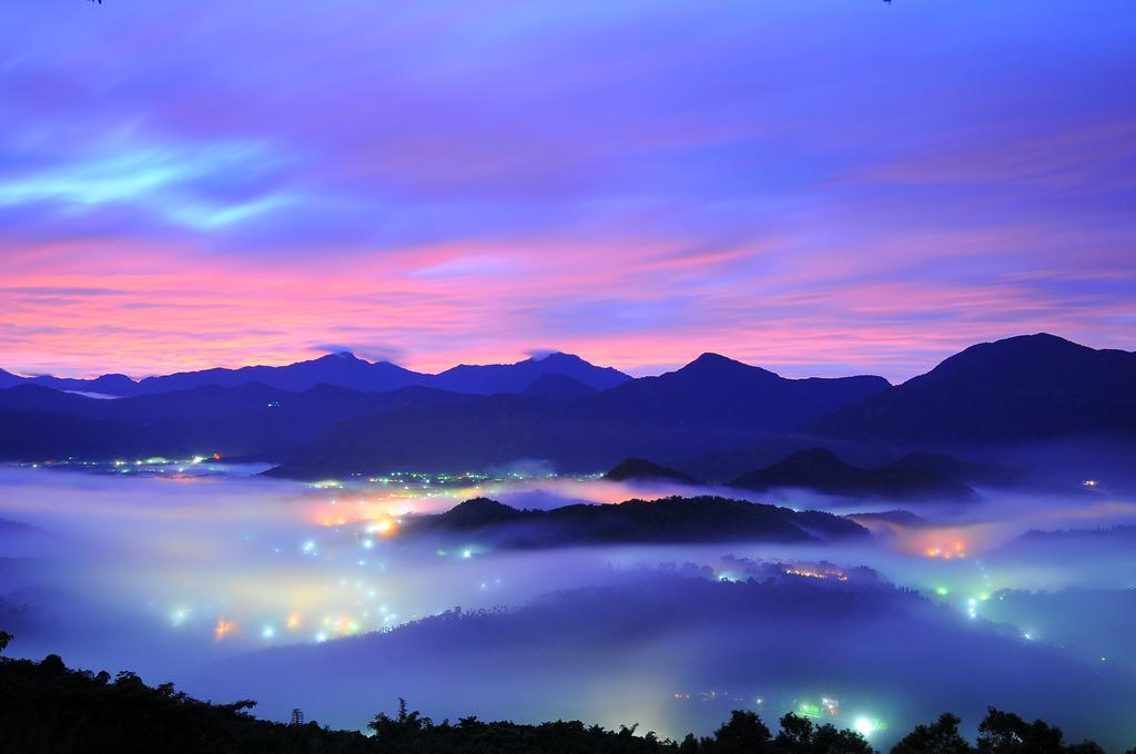 Sun Moon Lake Jinlongshan Bnb Yuchi Extérieur photo
